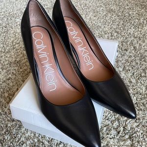 Calvin Klein Gayle Blk Pumps